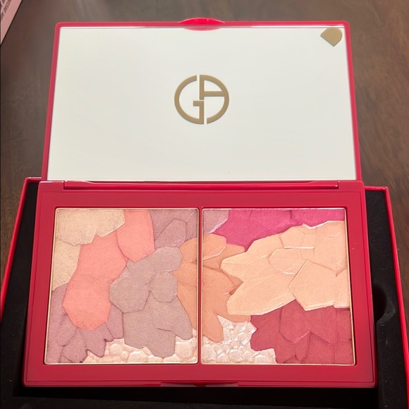 Giorgio Armani Eyes to Kill Eccentrico Palatte